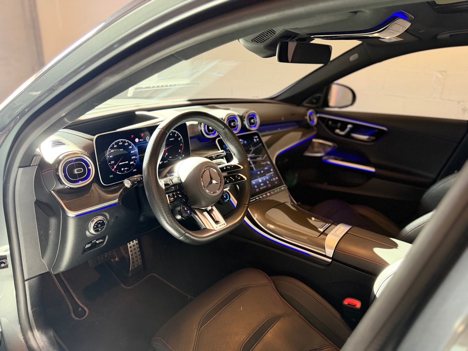 MERCEDES-BENZ C 43 T AMG 4Matic-image-7