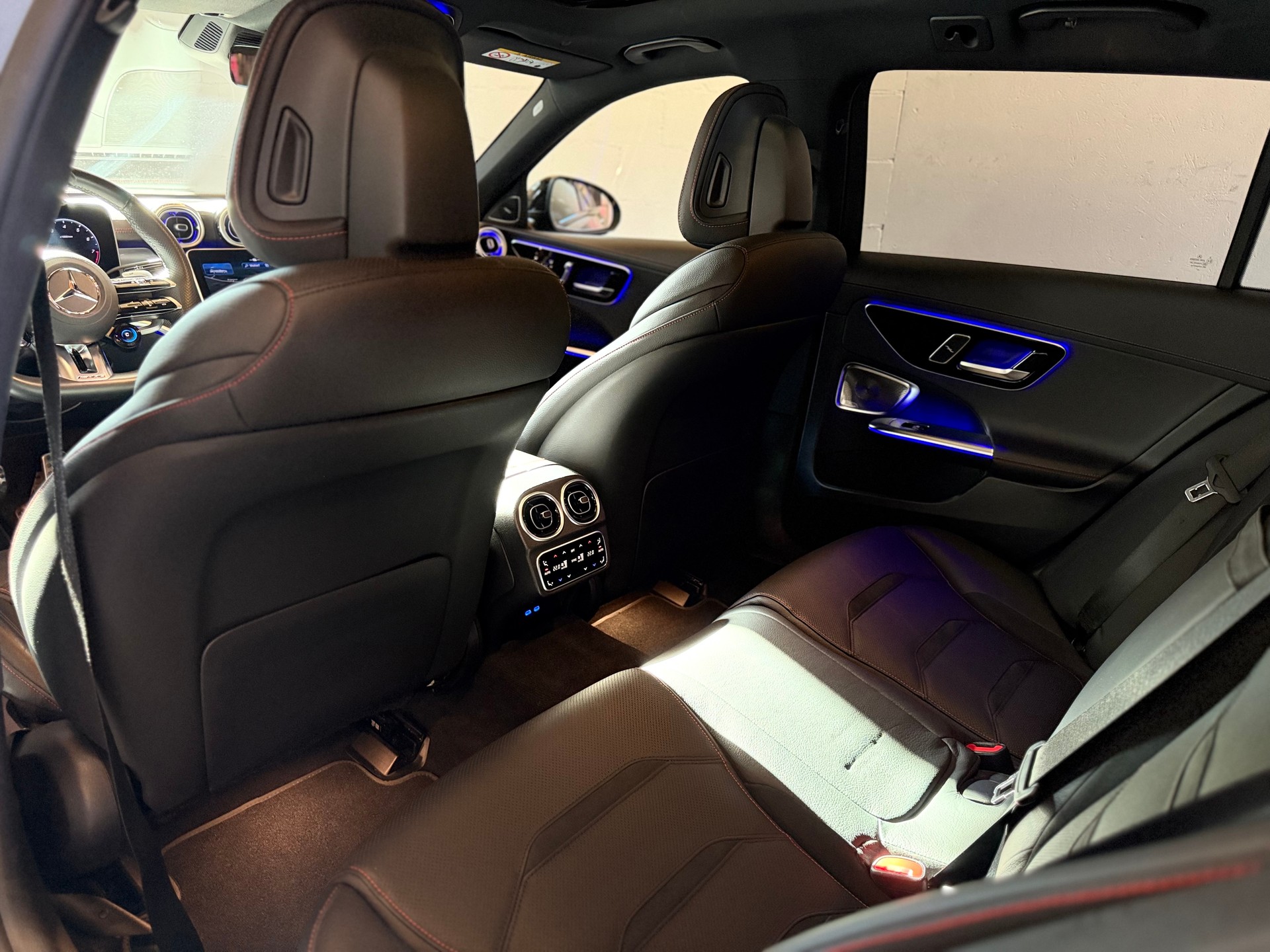 MERCEDES-BENZ C 43 T AMG 4Matic-image-11