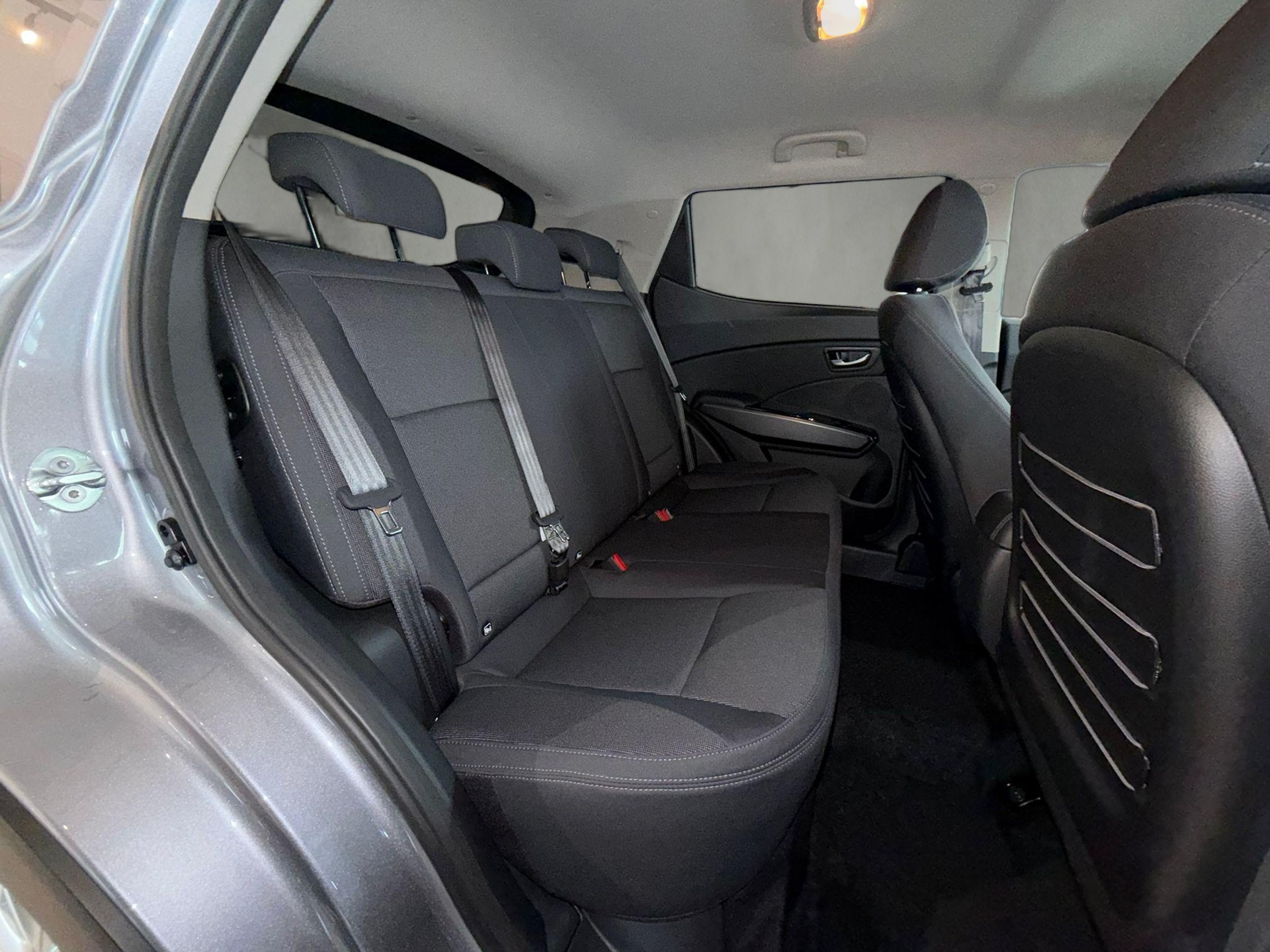 KGM-SsangYong Tivoli 1.5 T-Gdi Steel 4WD-image-9