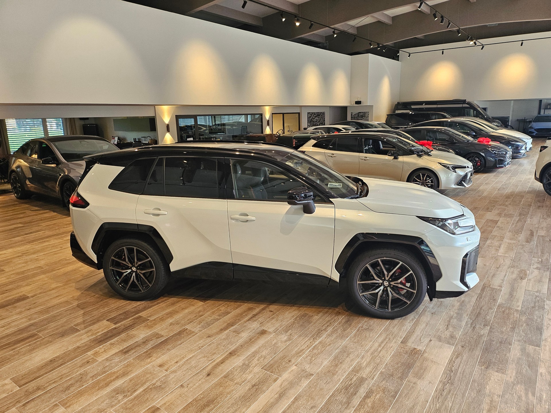 TOYOTA RAV-4 2.5 HSD GR Sport e-CVT 4WDđ„8-fachđ„-image-7