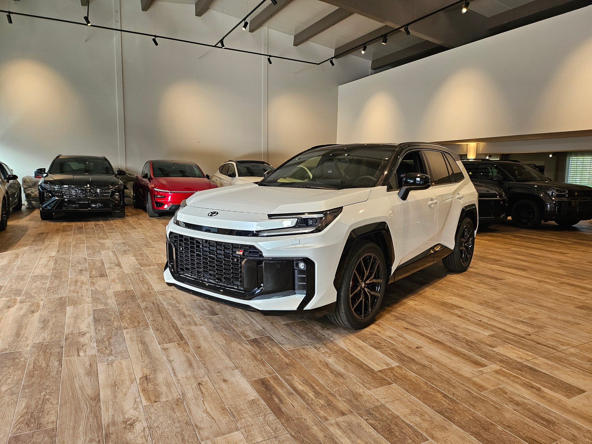 TOYOTA RAV-4 2.5 HSD GR Sport e-CVT 4WD🔥8-fach🔥