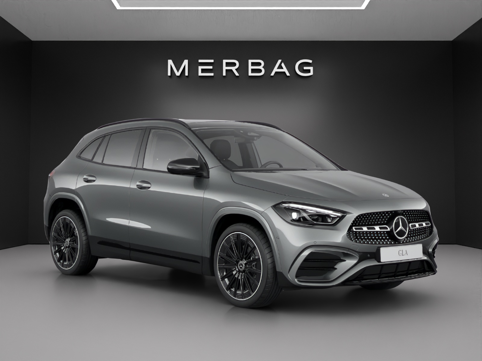 MERCEDES-BENZ GLA 200 7G-DCT