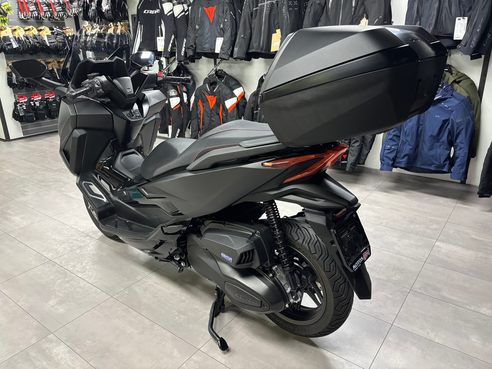 HONDA NSS 350 Smart Top Box-image-5