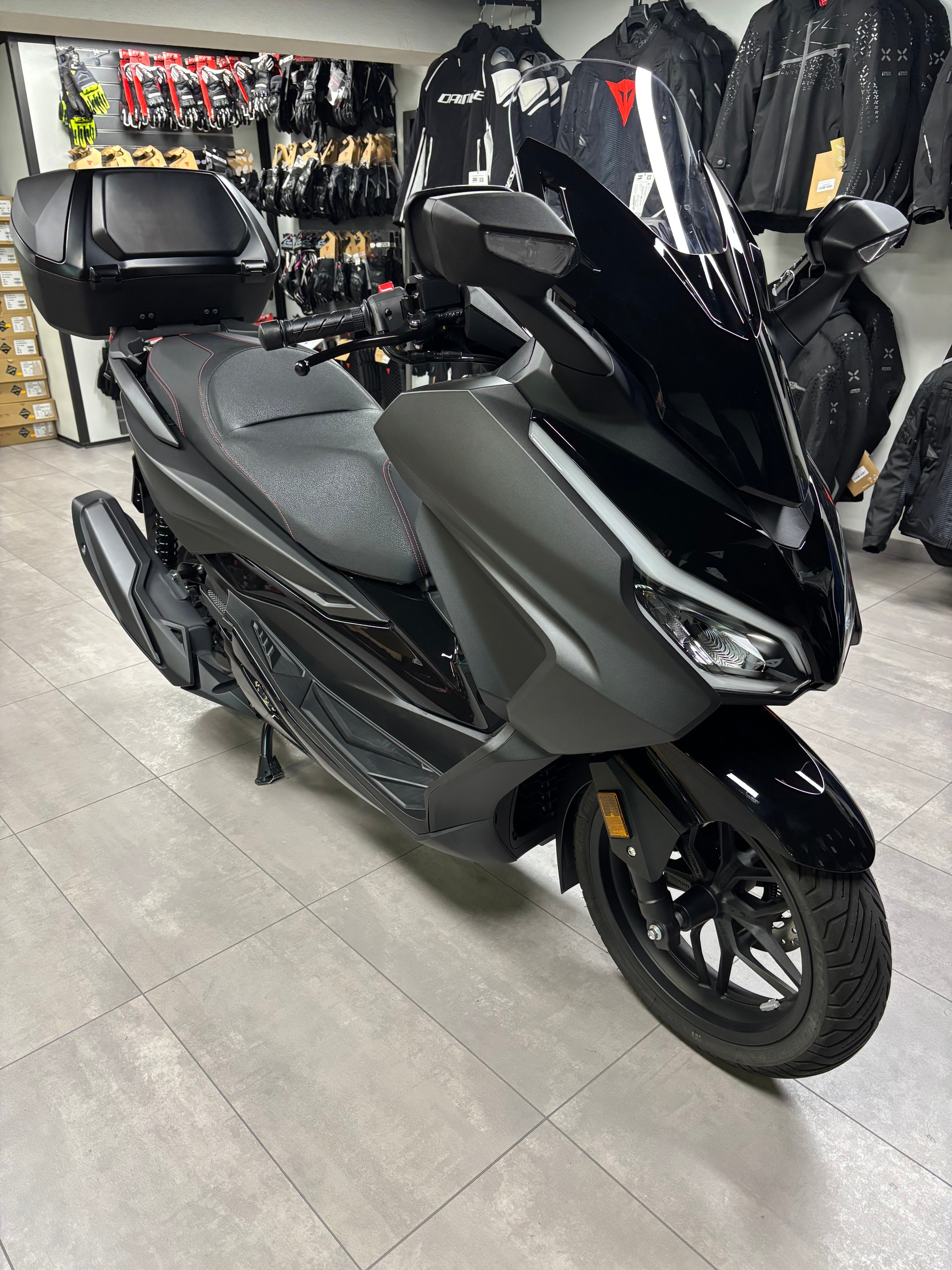 HONDA NSS 350 Smart Top Box-image-2