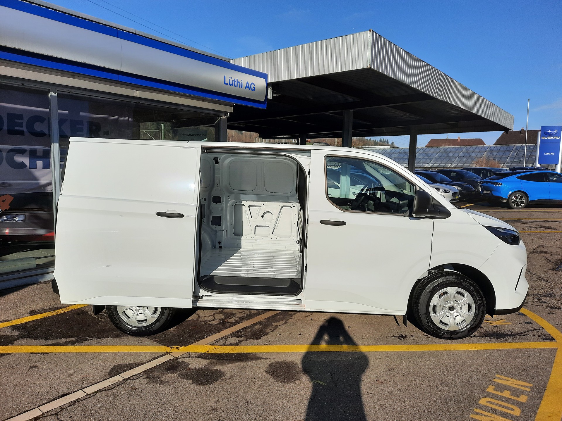 FORD Transit Custom Van 300 L1H1 Trend-image-4