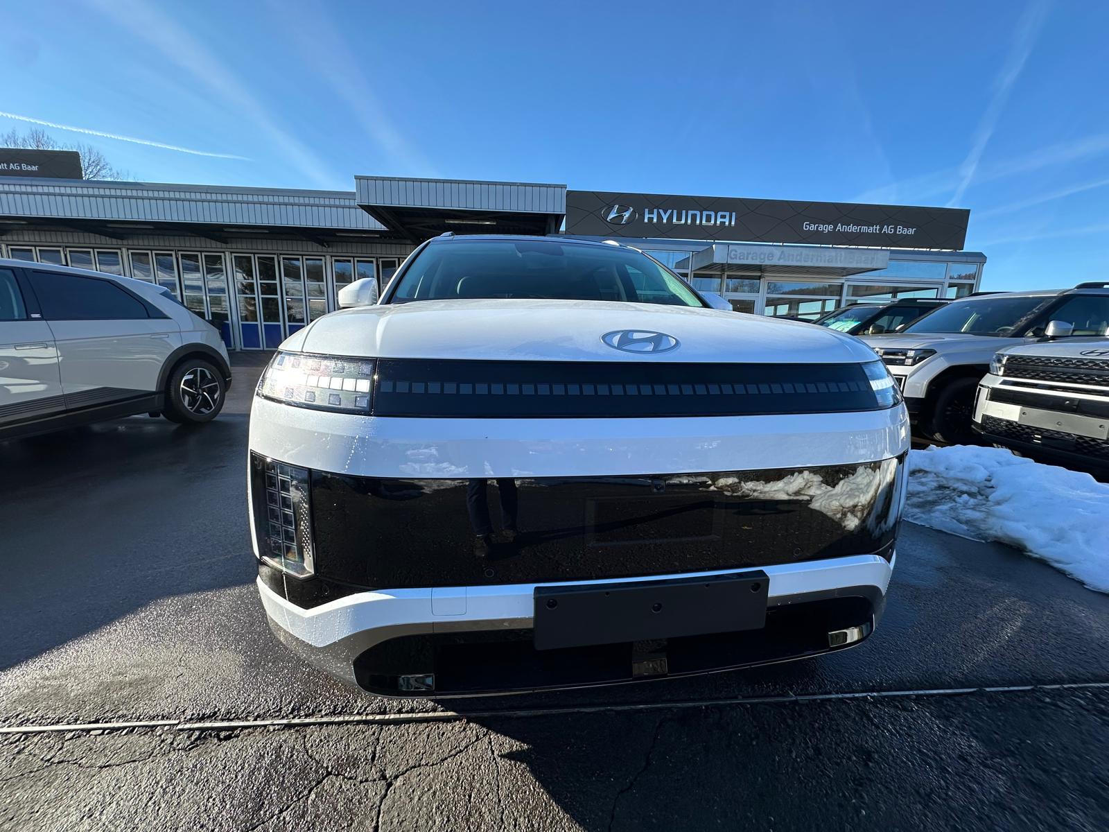 HYUNDAI Ioniq 9 110kWh Vertex Caligraphy 4WD-showroom-element-1