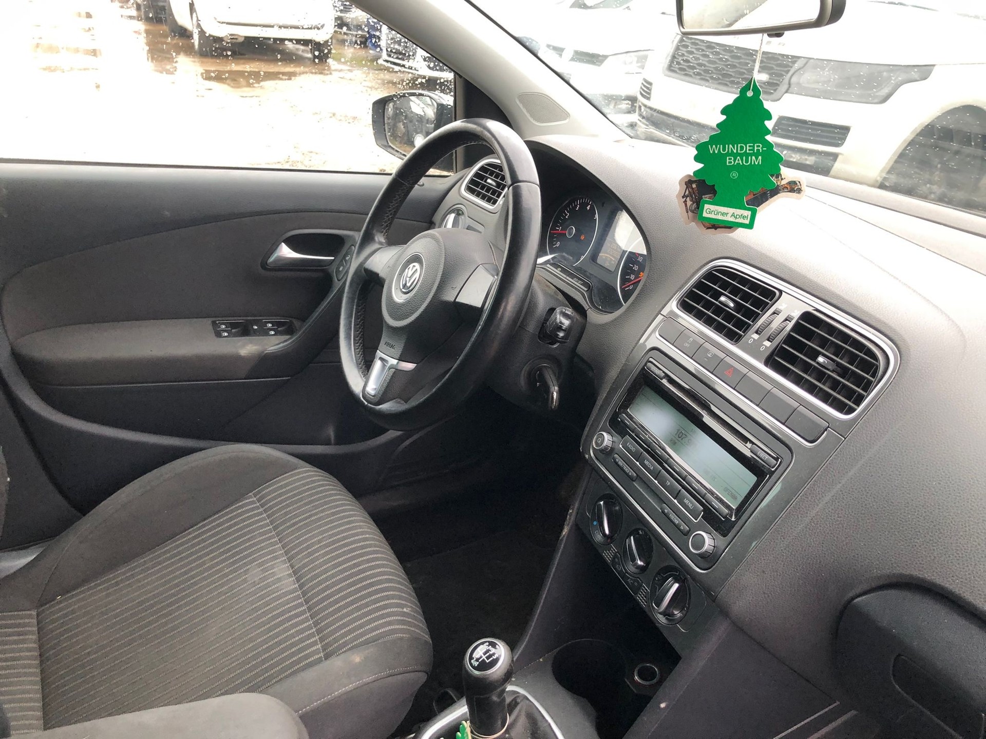 VW Polo 1.4 16V Comfortline-image-5