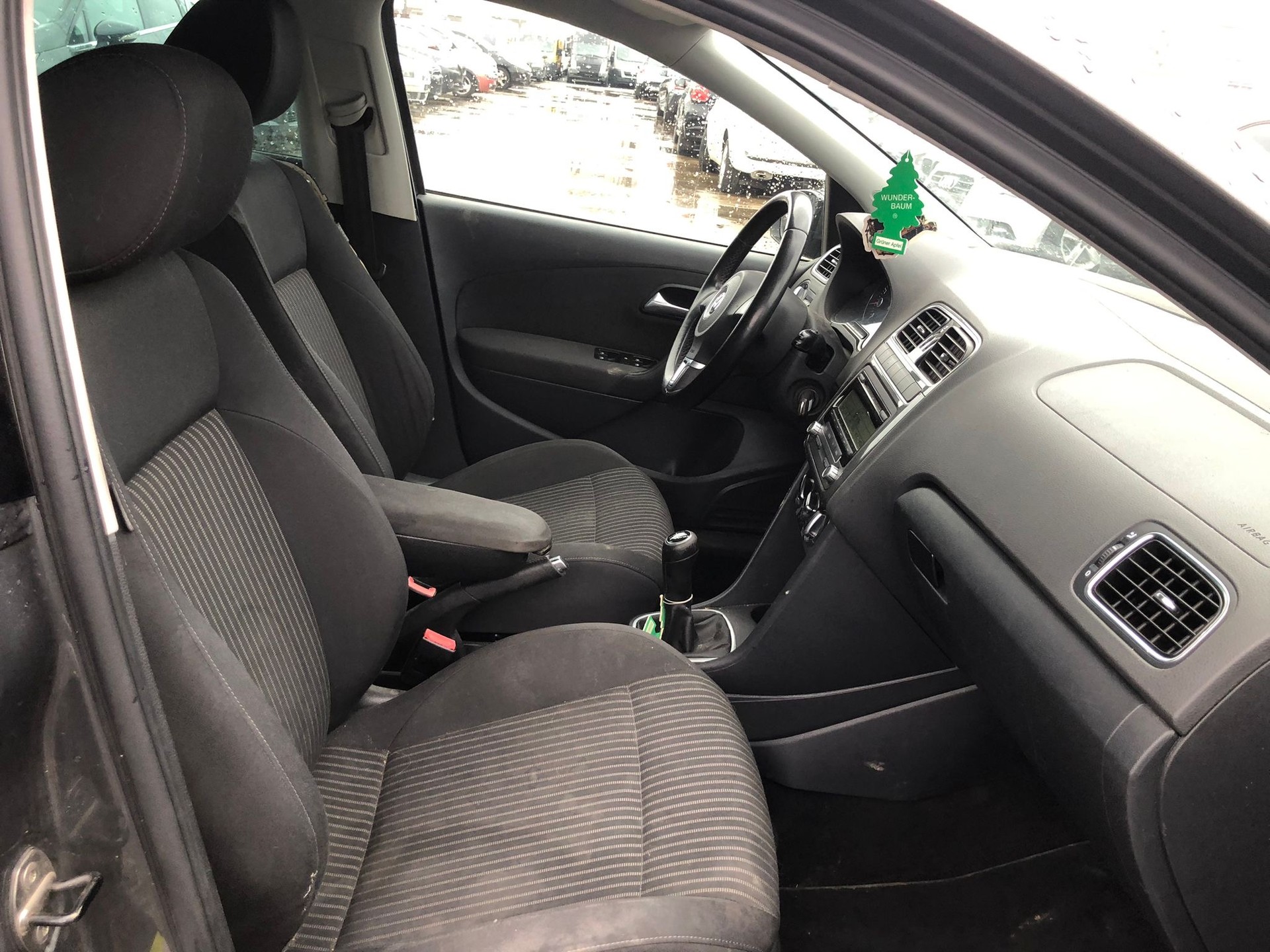 VW Polo 1.4 16V Comfortline-image-14