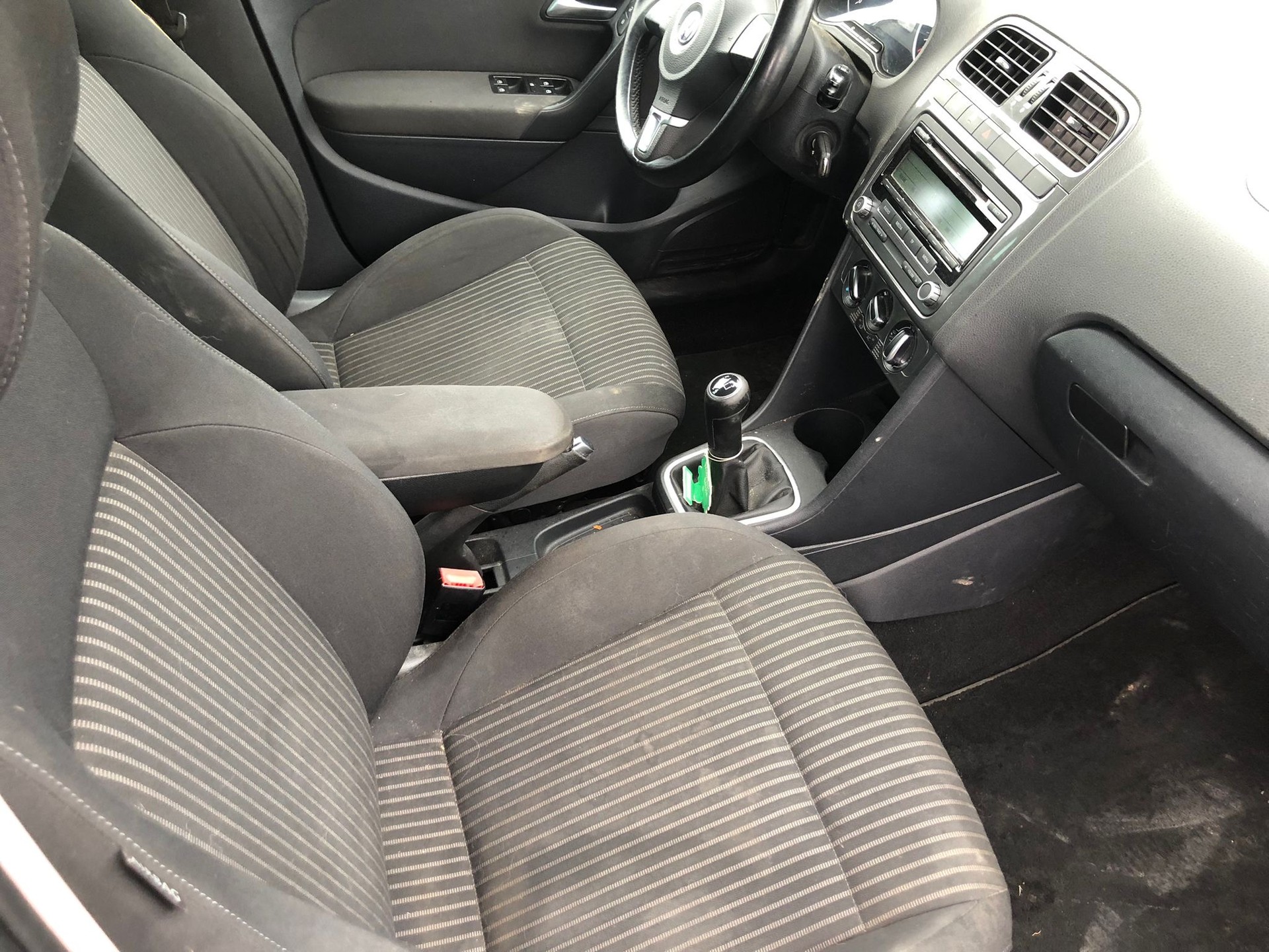 VW Polo 1.4 16V Comfortline-image-10