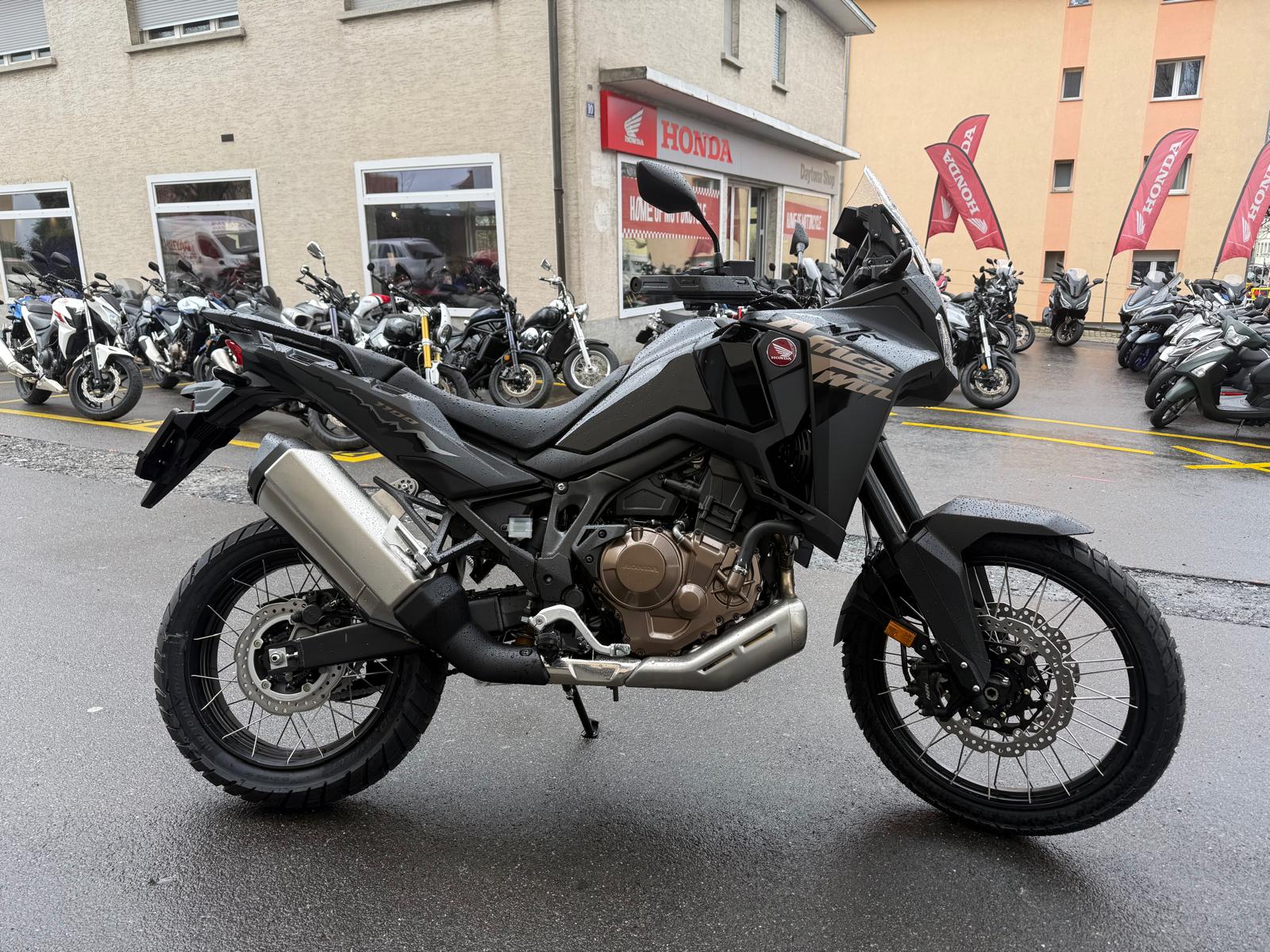 HONDA CRF 1100 Africa Twin-image-3