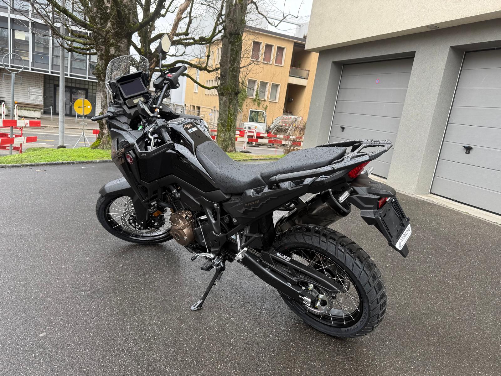 HONDA CRF 1100 Africa Twin-image-4