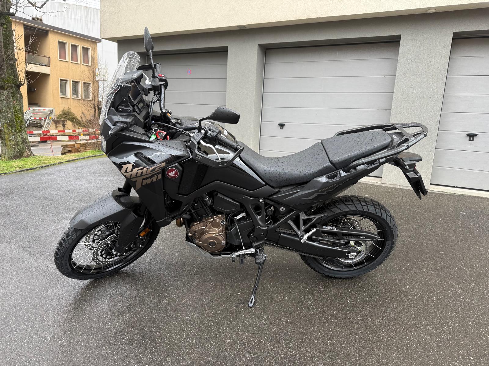 HONDA CRF 1100 Africa Twin-image-2