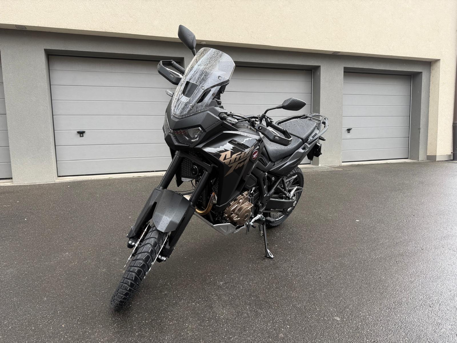 HONDA CRF 1100 Africa Twin-image-0