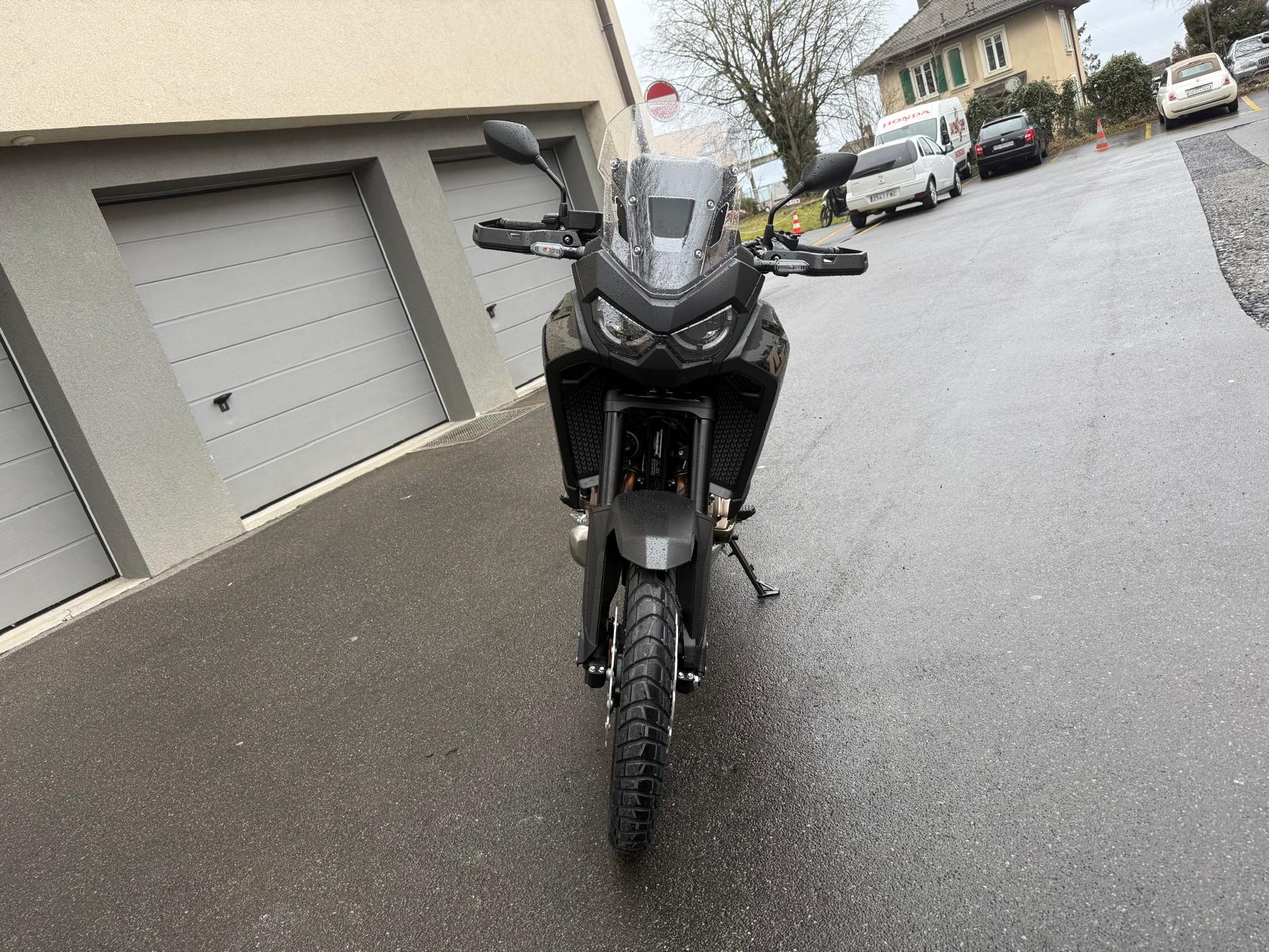 HONDA CRF 1100 Africa Twin-image-6