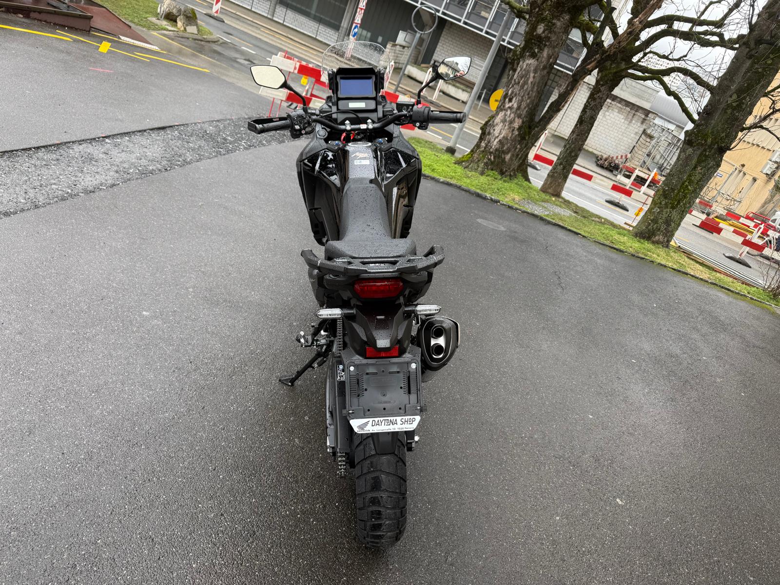 HONDA CRF 1100 Africa Twin-image-8