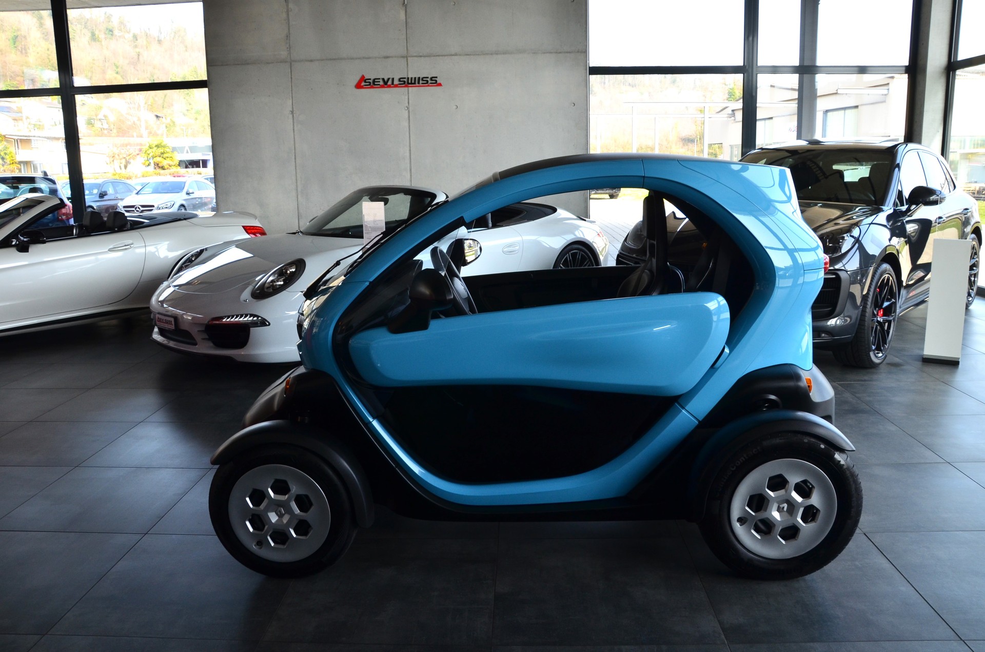RENAULT Twizy Z.E. (Batterie inkl)-image-12