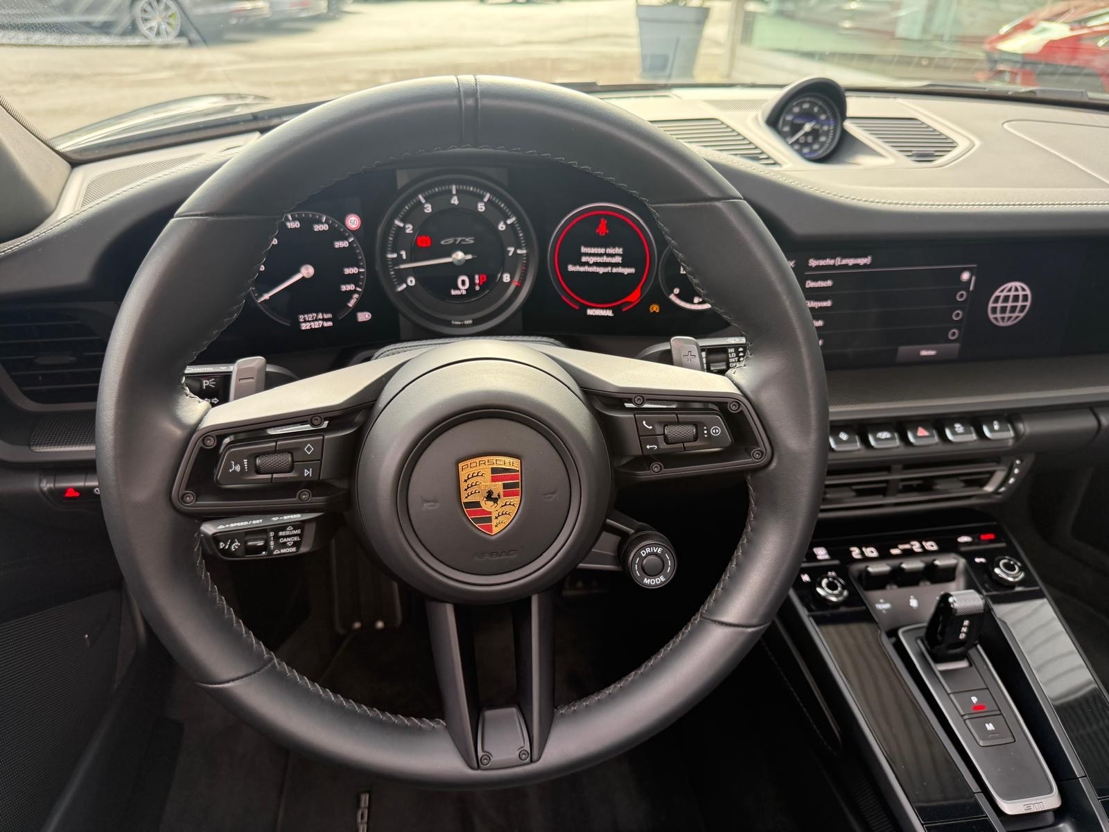 PORSCHE 911 Carrera GTS Cabriolet PDK-image-11