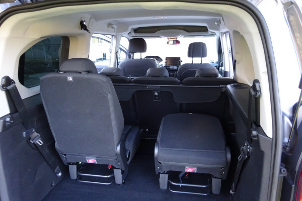 PEUGEOT Rifter 1.5 BHDi All. EAT8-showroom-element-1