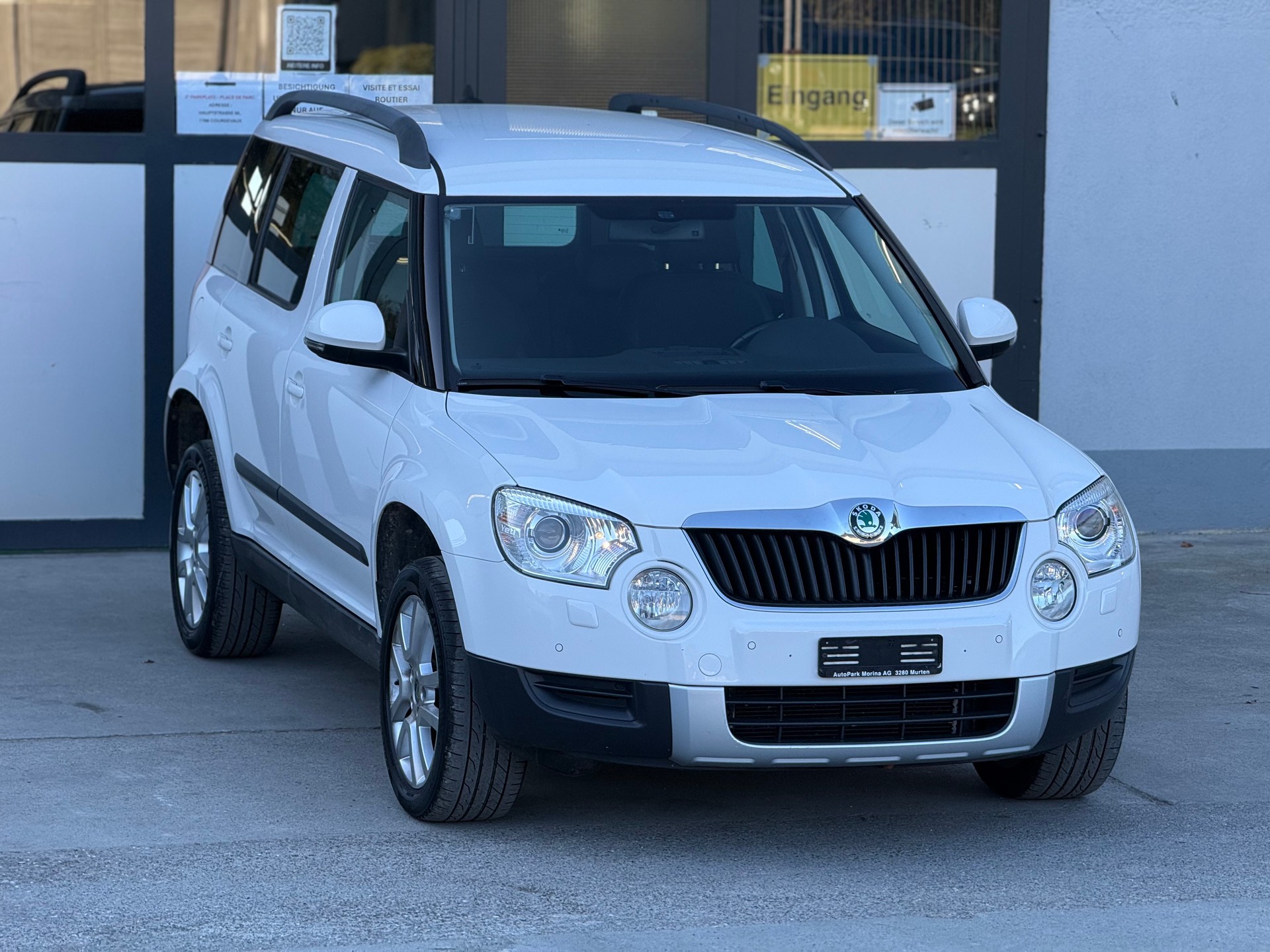 SKODA Yeti 1.8 TSI Elegance 4x4-showroom-element-3