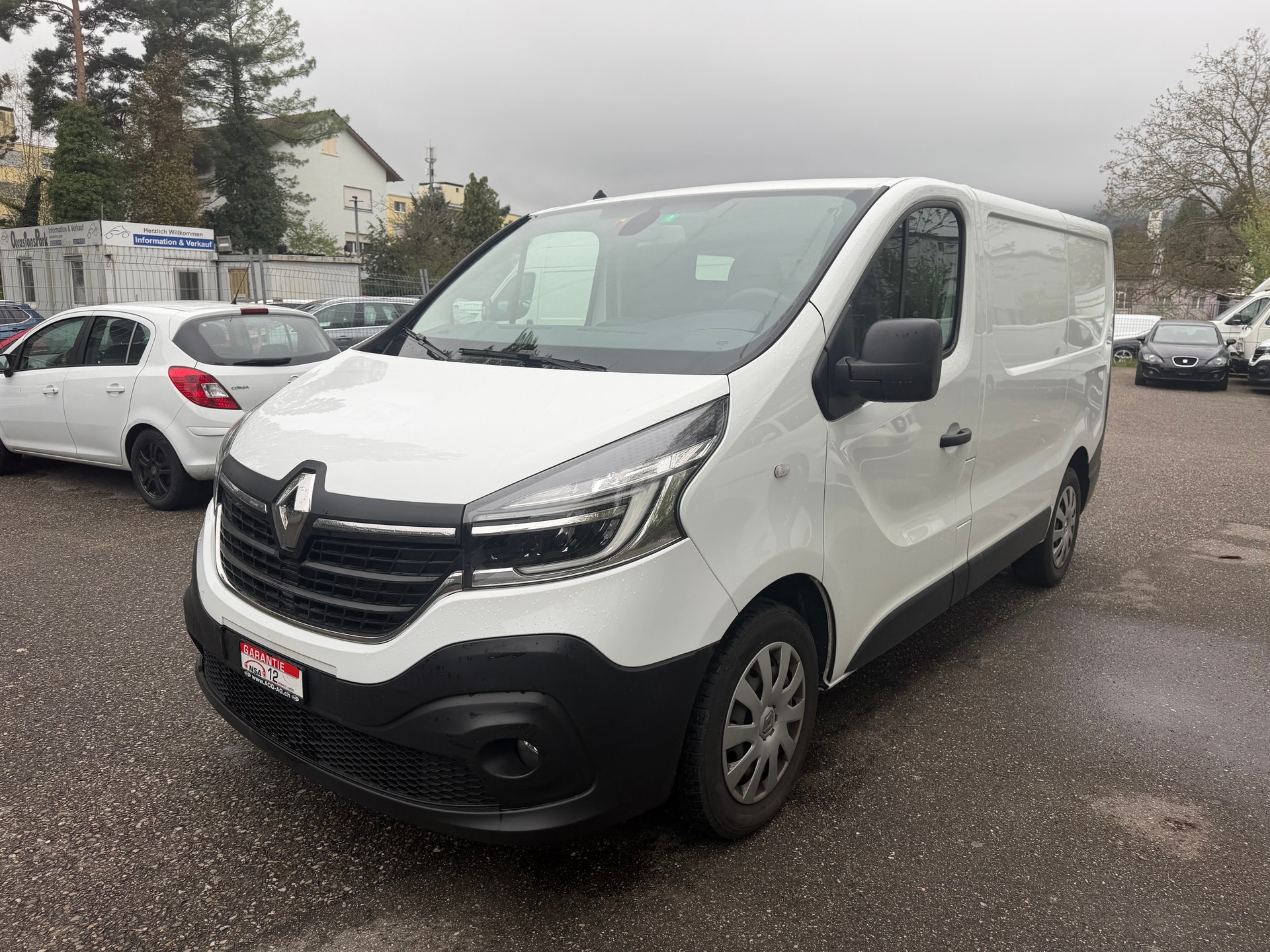 RENAULT Trafic 2.0 dCi 120 3.0t Business L1H1 * 03x Sitze * Klimaanlage * Tempomat * PDC H * RF-Kamera * Frisch Ab MFK
