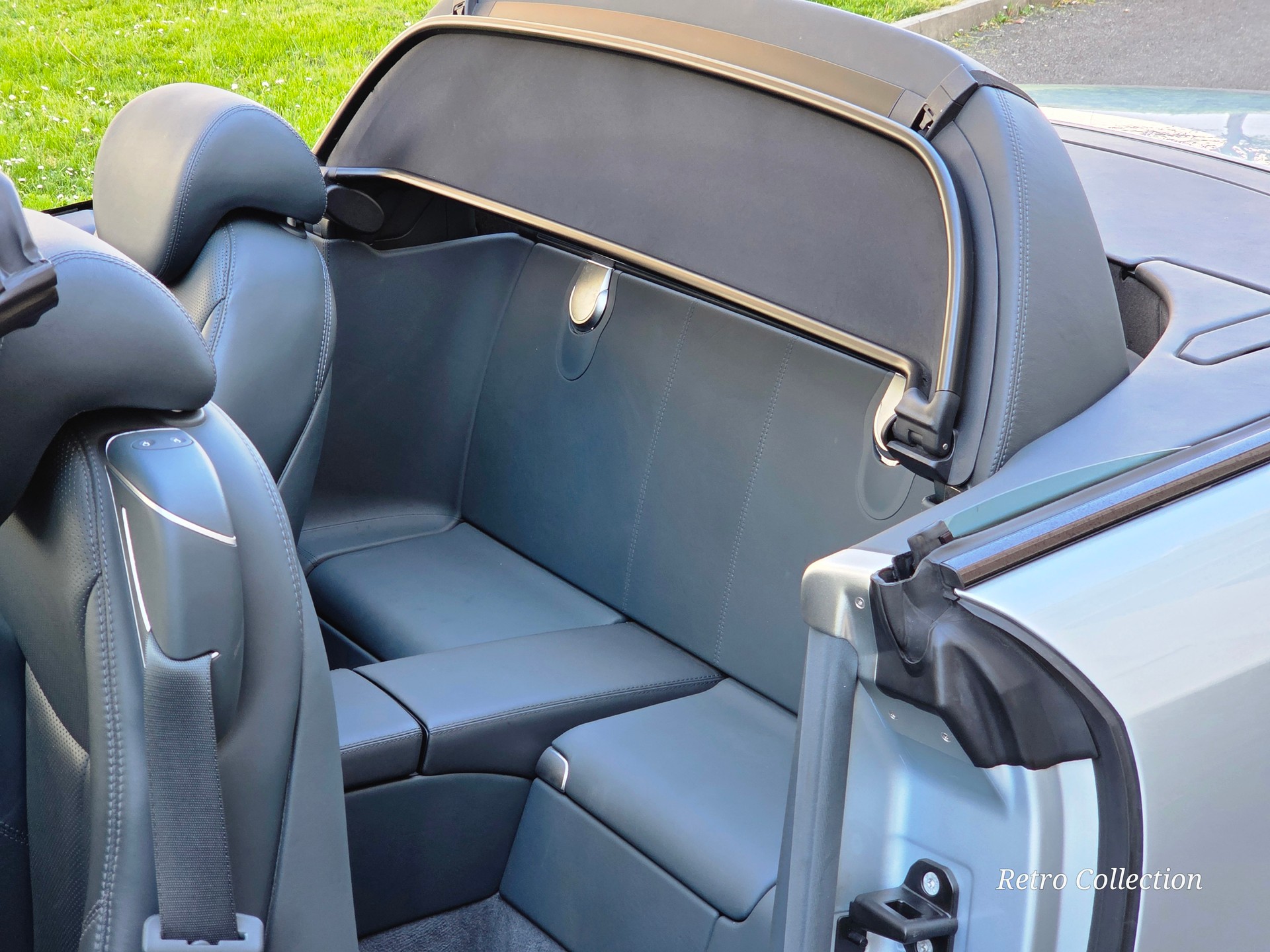 MERCEDES-BENZ SL 500 Automatic - superbe état - voiture CH - KEYLESS-GO, feux bi-xenon - expertisée 04.26-image-11