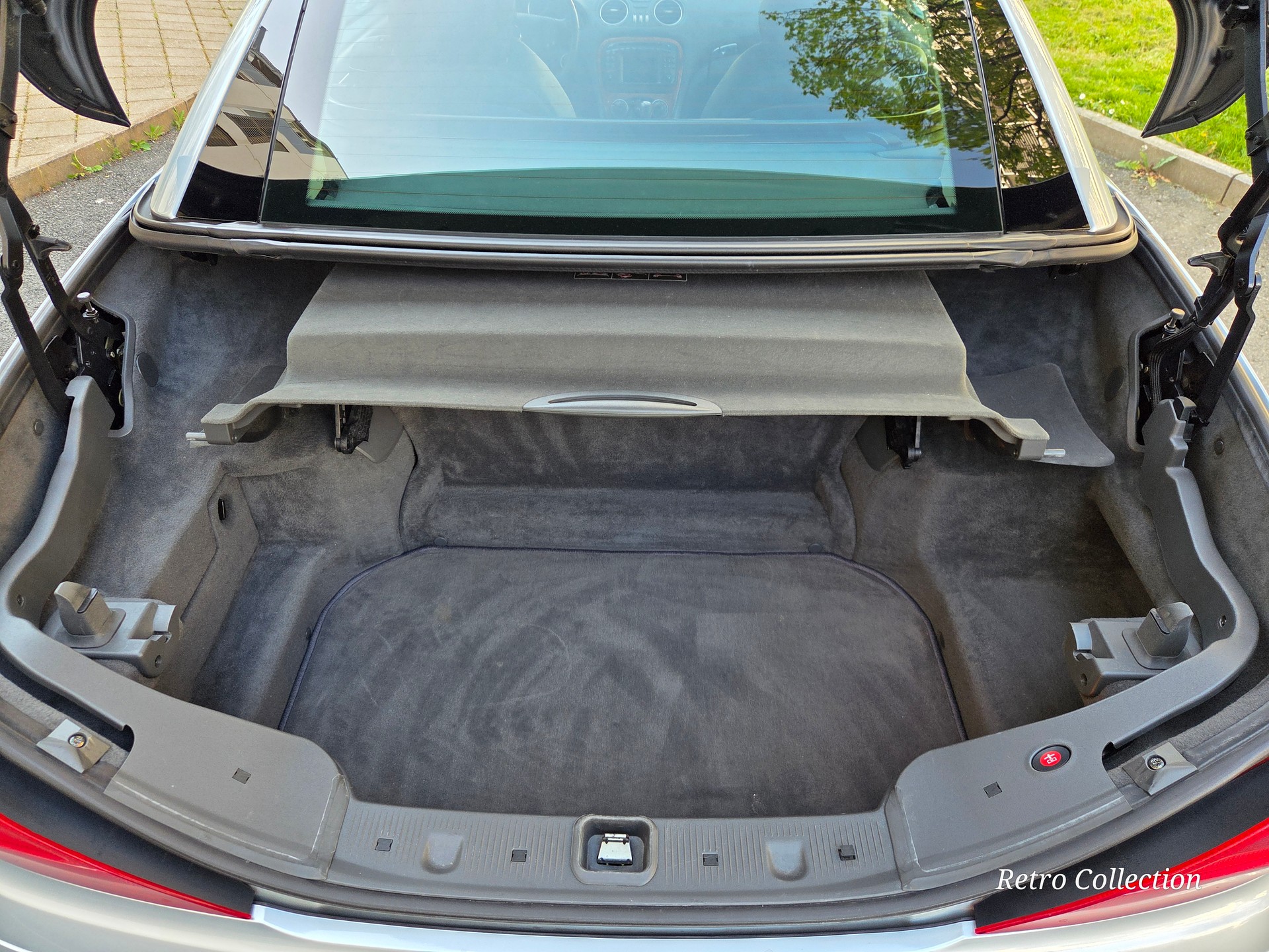 MERCEDES-BENZ SL 500 Automatic - superbe état - voiture CH - KEYLESS-GO, feux bi-xenon - expertisée 04.26-image-14
