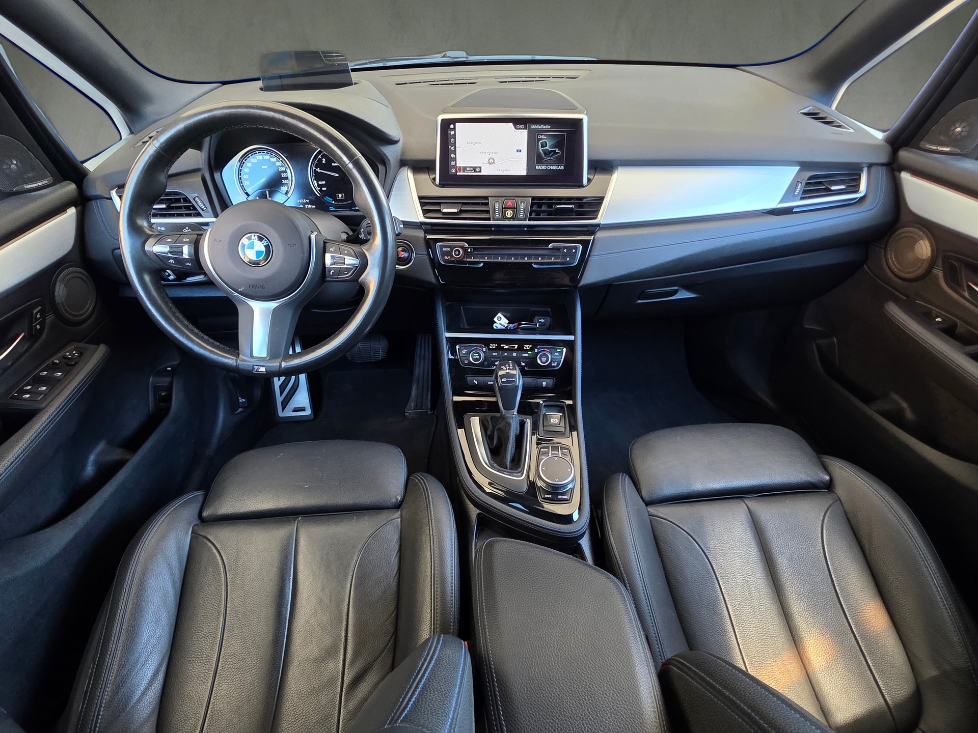 BMW 225xe iPerformance Active Tourer Steptronic M Sport-image-10