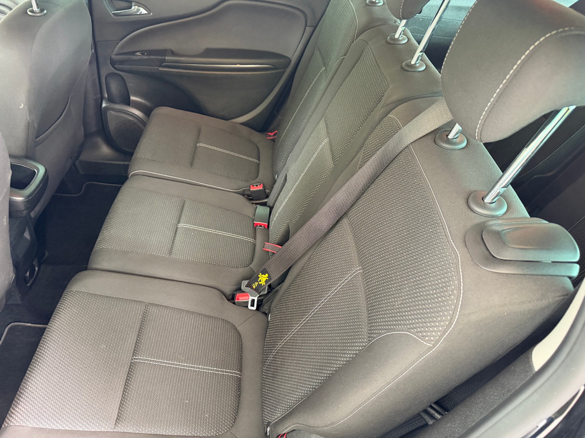 OPEL Zafira 1.6i 16V Turbo Sport-image-9