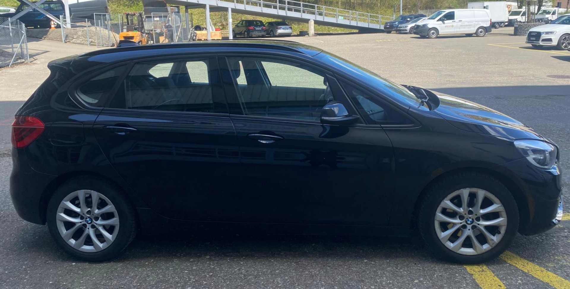 BMW 218d Active Tourer Steptronic-image-6