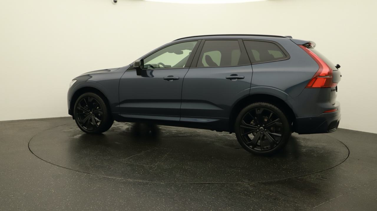 VOLVO XC60 B5 Benzin Mild Hybrid AWD Black Edition Geartronic-showroom-element-2
