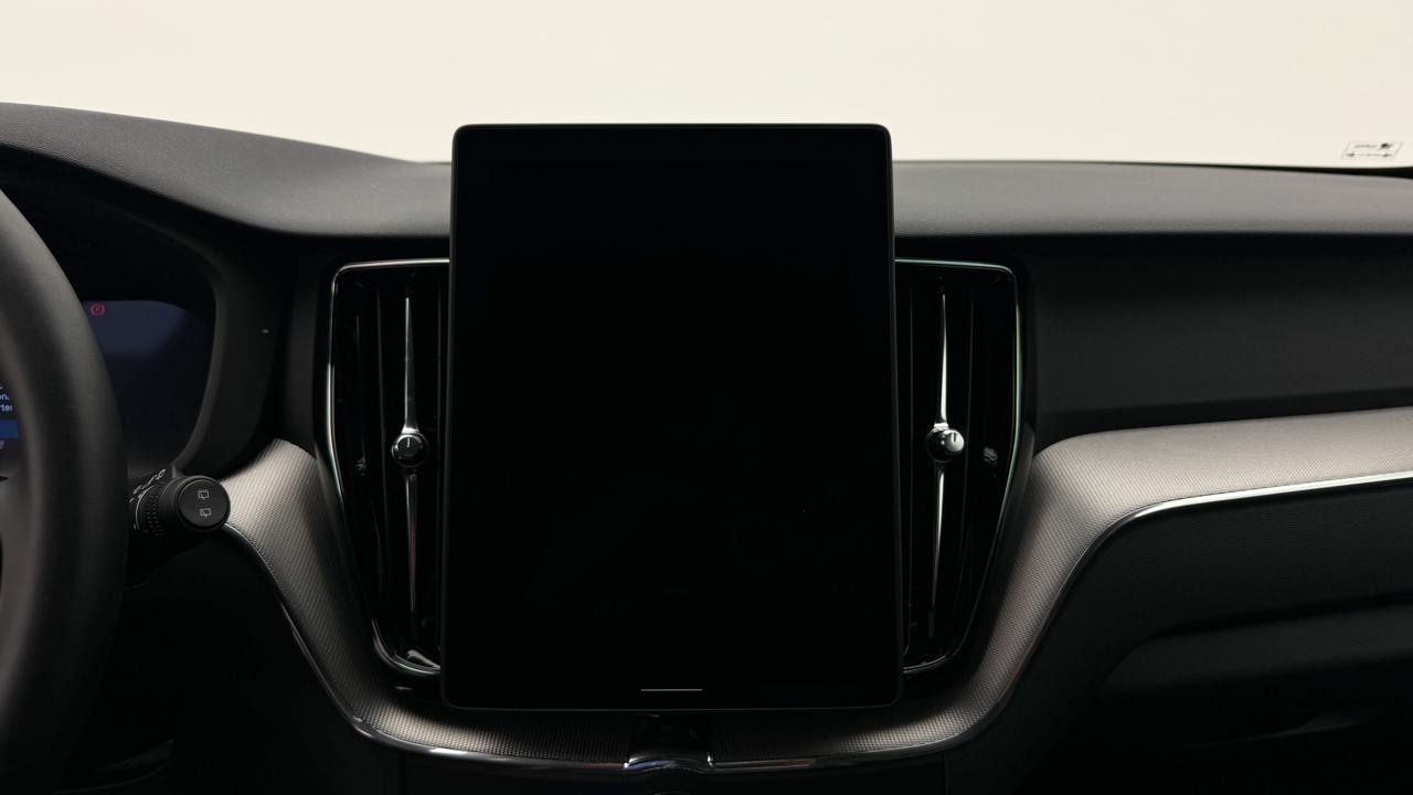 VOLVO XC60 B5 Benzin Mild Hybrid AWD Black Edition Geartronic-image-7