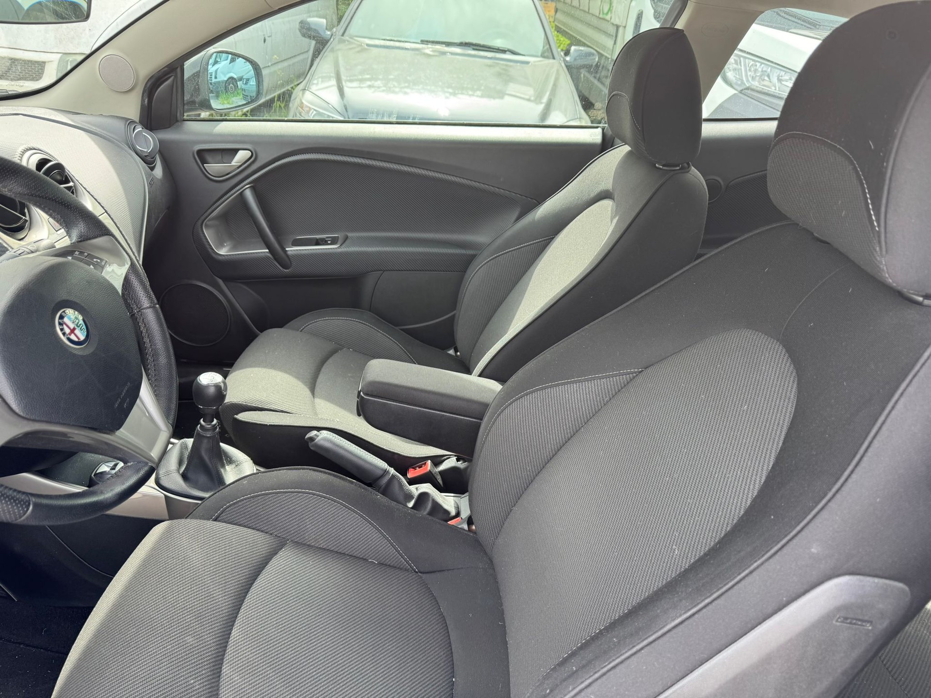 ALFA ROMEO MiTo 1.4 Distinctive-image-12