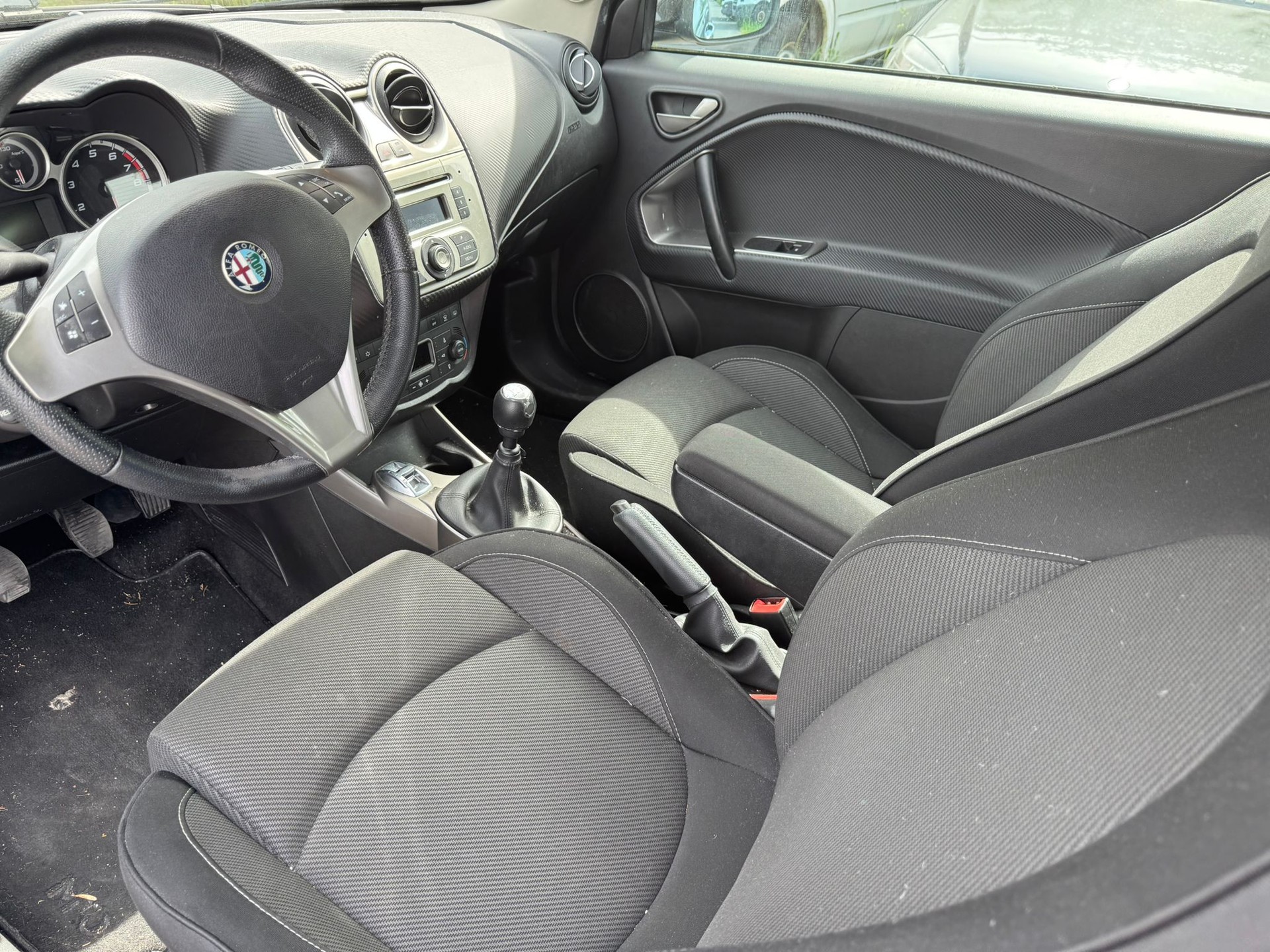 ALFA ROMEO MiTo 1.4 Distinctive-image-10