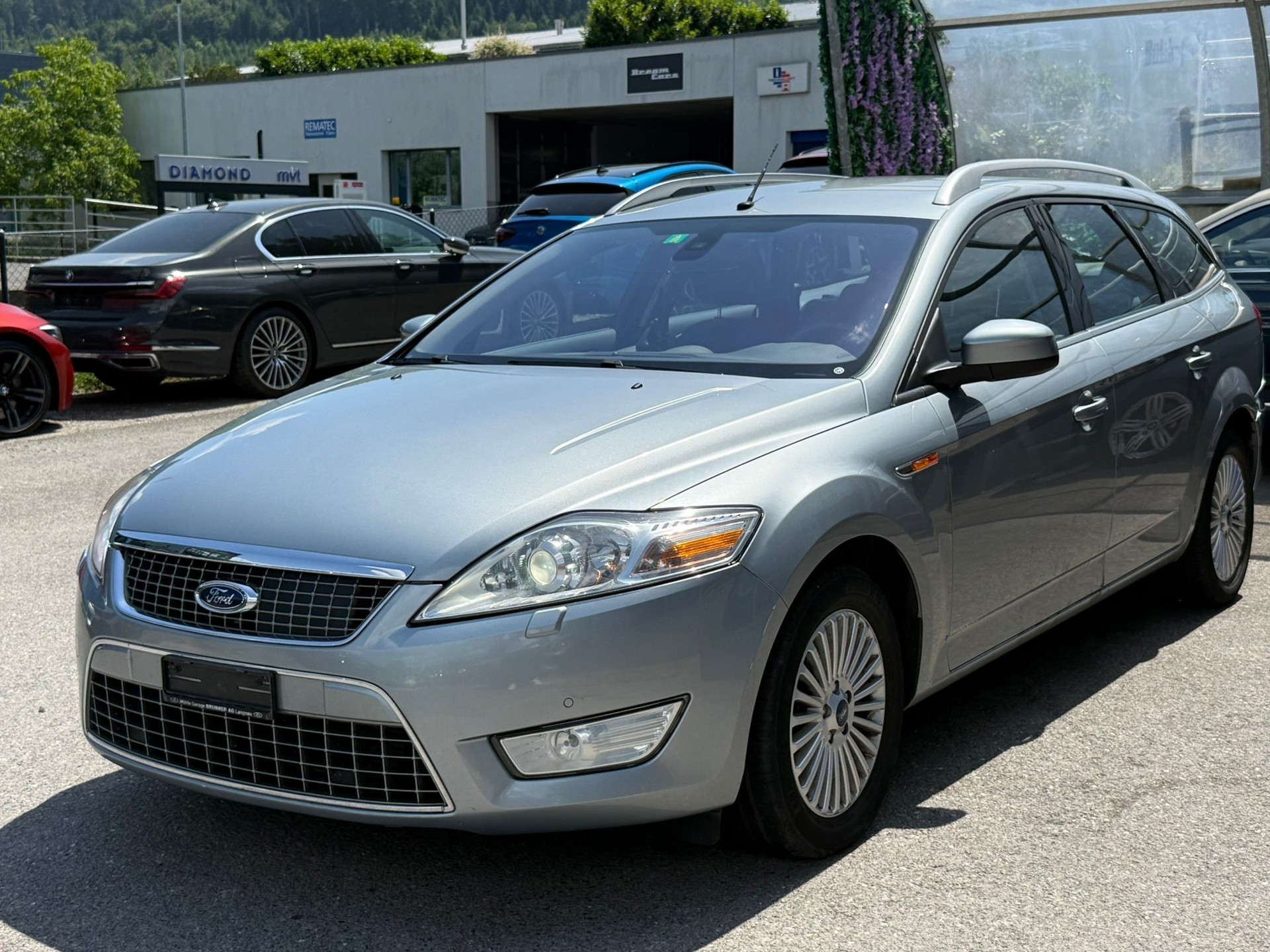 FORD Mondeo 2.0 TDCi 16V Carving Automatic / Anhängerkupplung 2'000kg
