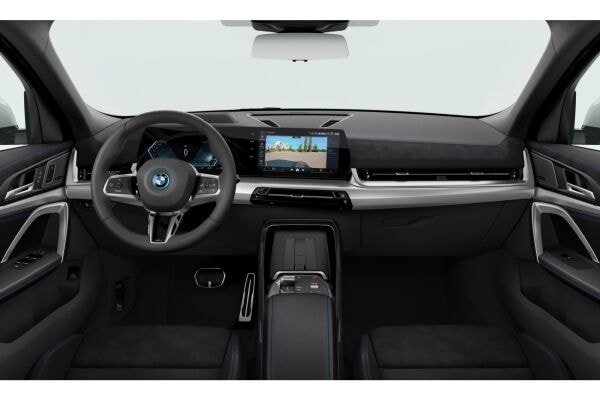 BMW iX2 30 xDrive-showroom-element-3