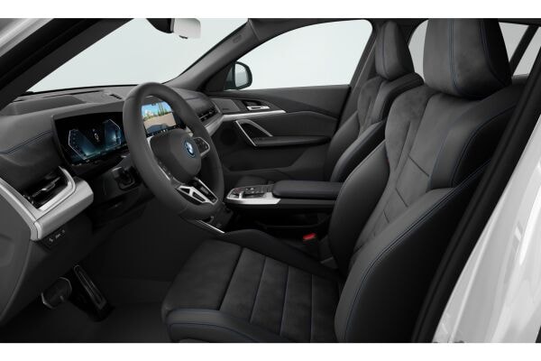 BMW iX2 30 xDrive-showroom-element-2