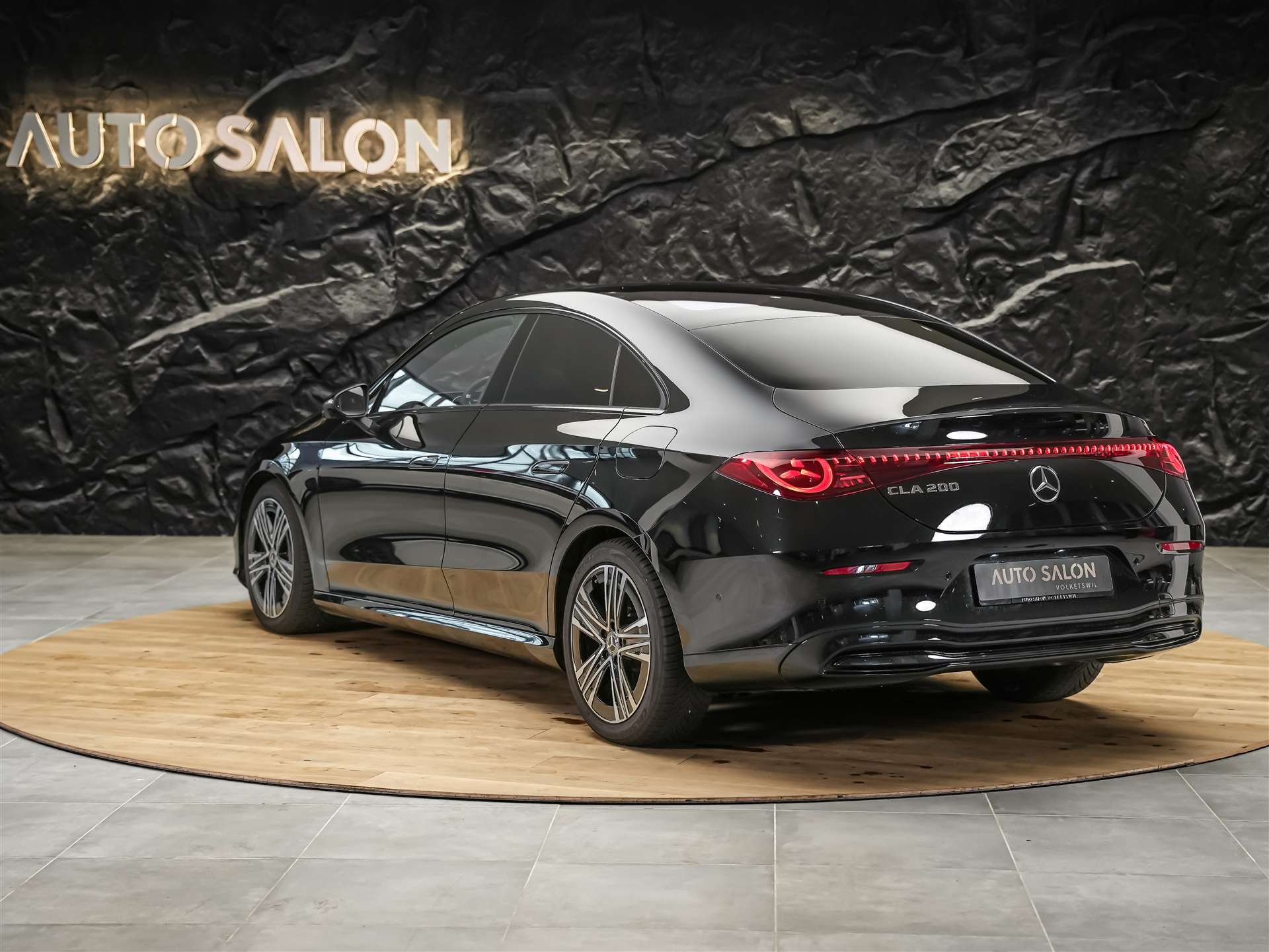 MERCEDES-BENZ CLA 200 8G-DCT *NEUES MODELL*Panorama*Abstandsregler*-showroom-element-3