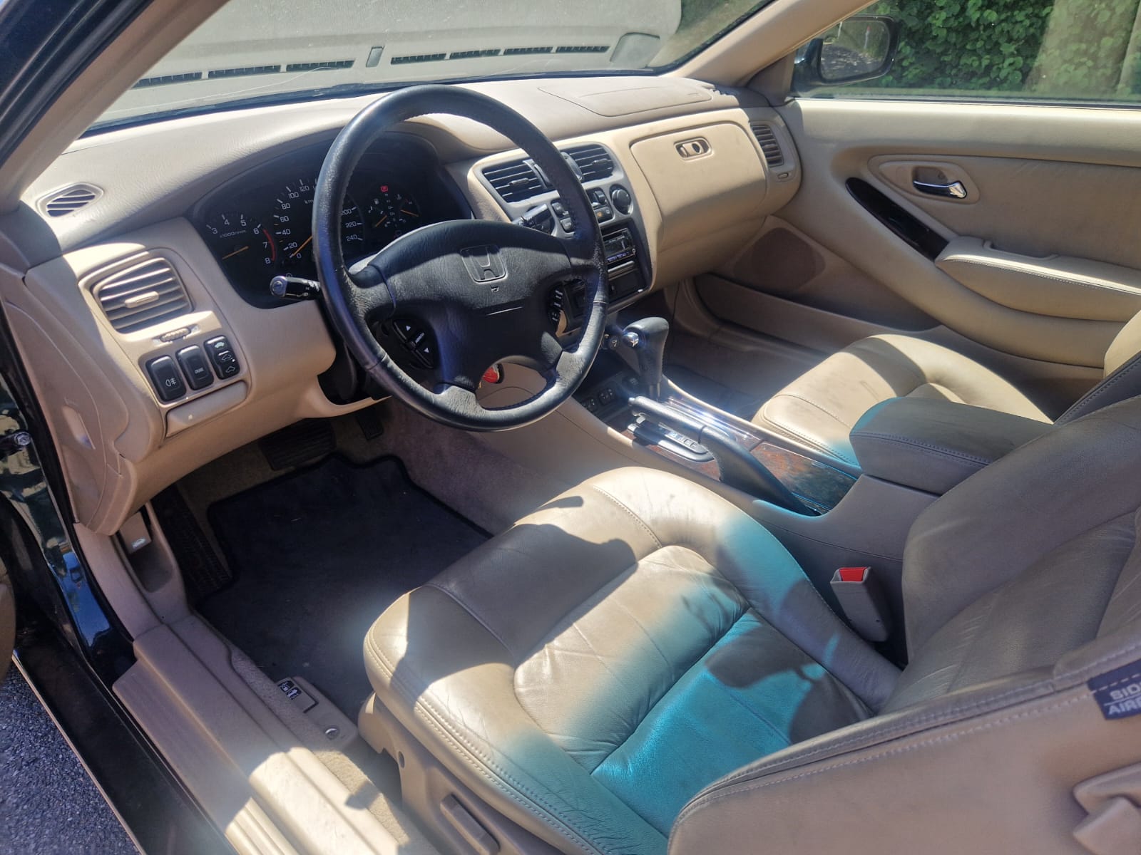 HONDA Accord Coupé V6 3.0i VTEC-image-6