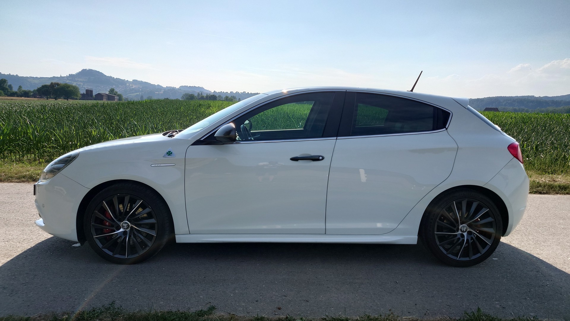 ALFA ROMEO Giulietta 1750 TBi Quadrifoglio Verde TCT-showroom-element-1