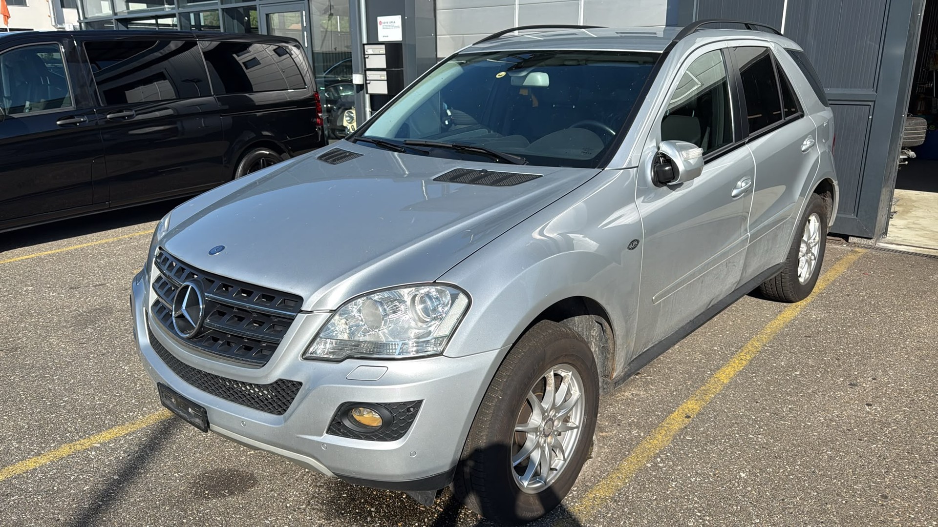 MERCEDES-BENZ ML 280 CDI 4Matic 7G-Tronic-showroom-element-2
