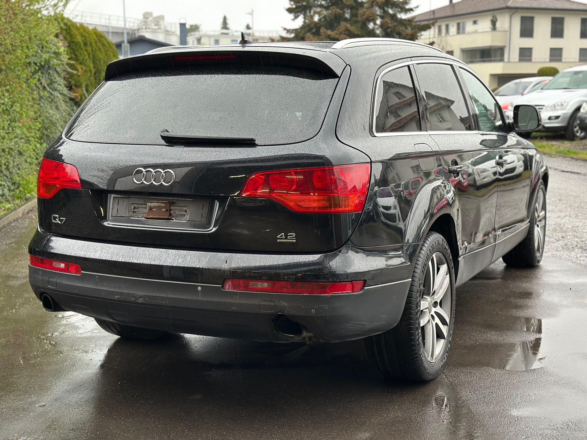 AUDI Q7 4.2 FSI quattro tiptronic-image-3