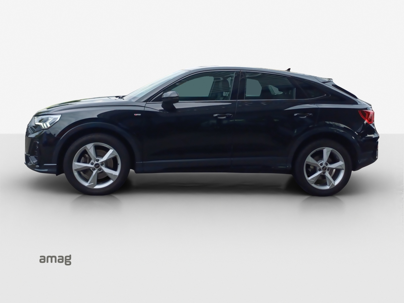 AUDI Q3 Sportback 40 TDI S line quattro S-tronic-showroom-element-1