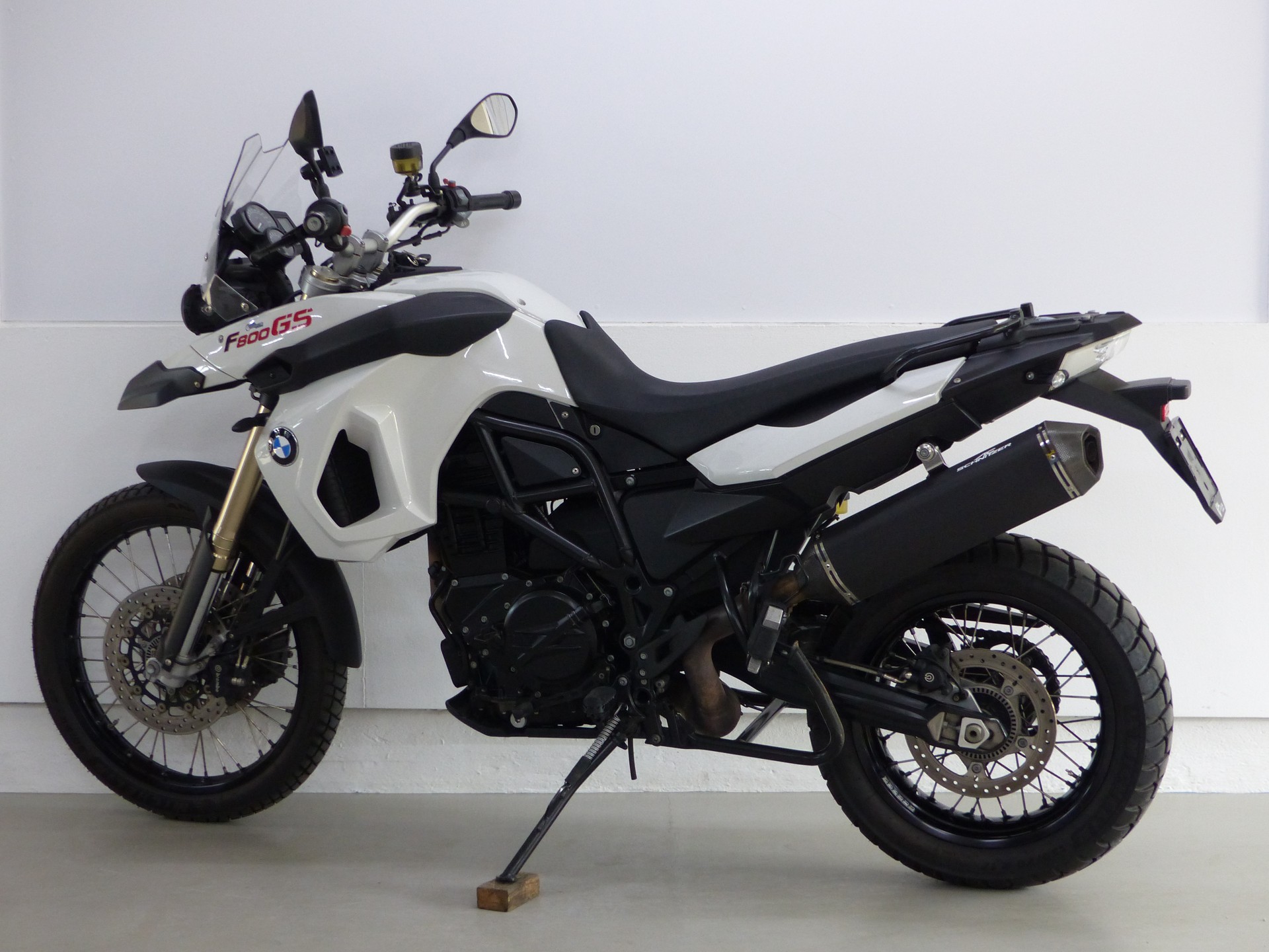 BMW F 800 GS-image-13
