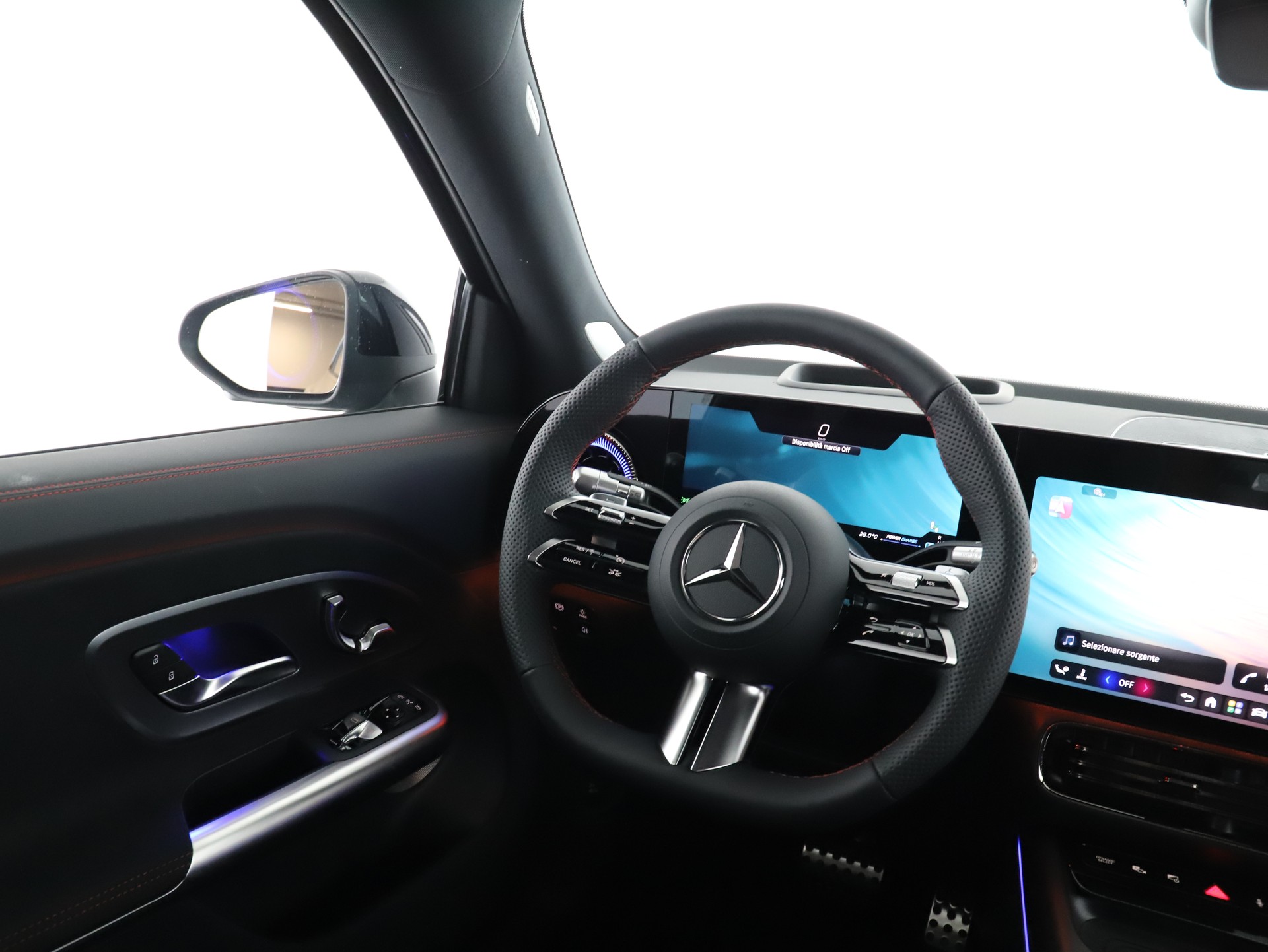 MERCEDES-BENZ GLB 220 4Matic 8G-Tronic-image-14