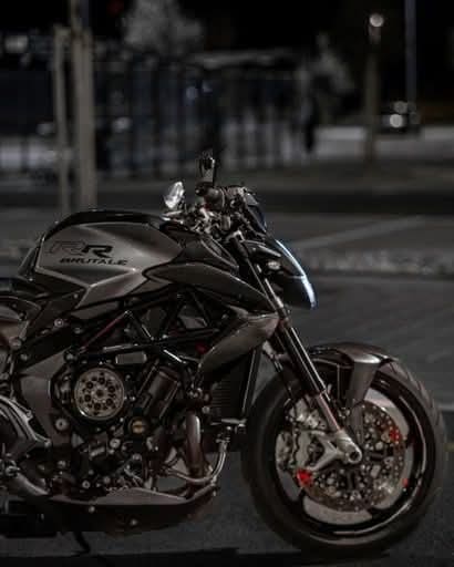 MV AGUSTA B3 Brutale 800 RR-image-8