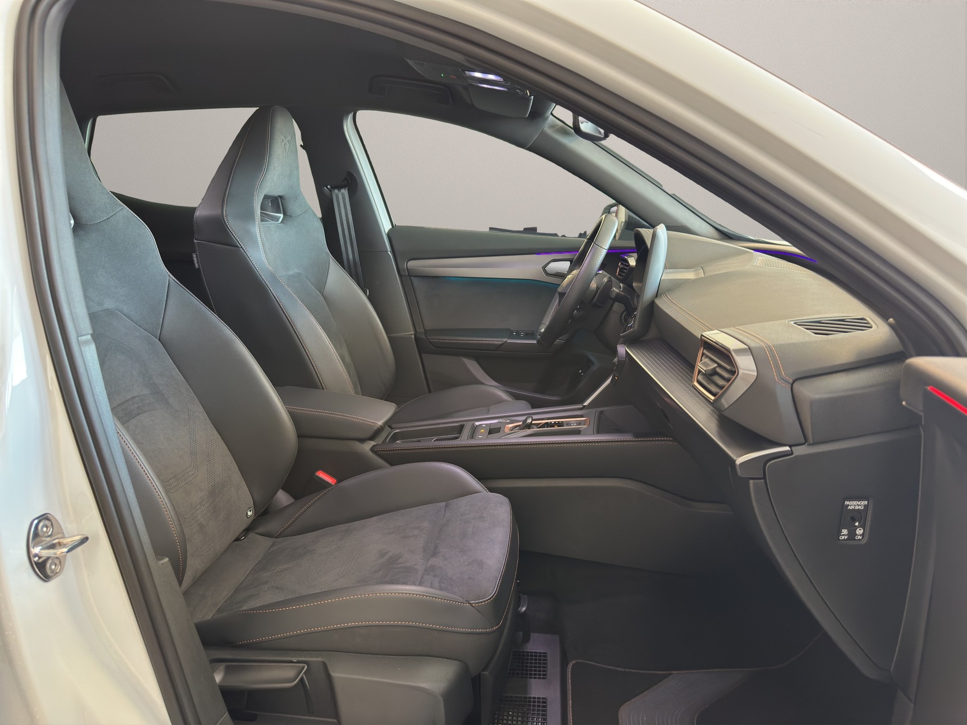 CUPRA Formentor 1.5 e-HYBRID pHEV VZ DSG-image-9
