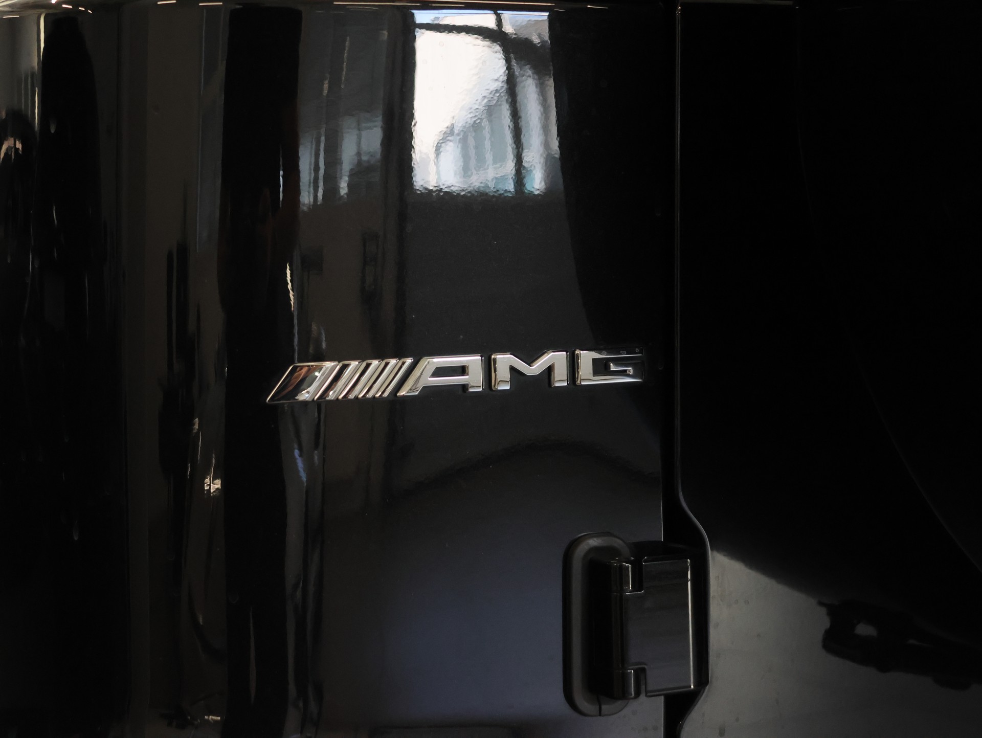 MERCEDES-BENZ G 63 AMG 9G-Tronic *Burmester* *360 Kamera* *Panoramadach*-image-42