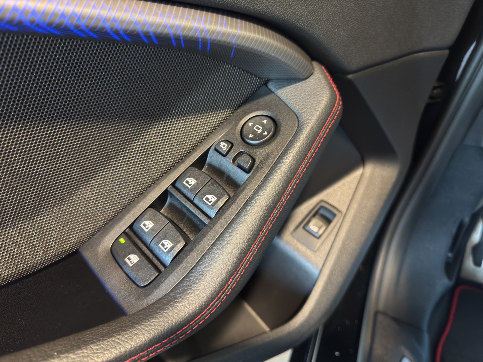 BMW 128ti Steptronic-image-11
