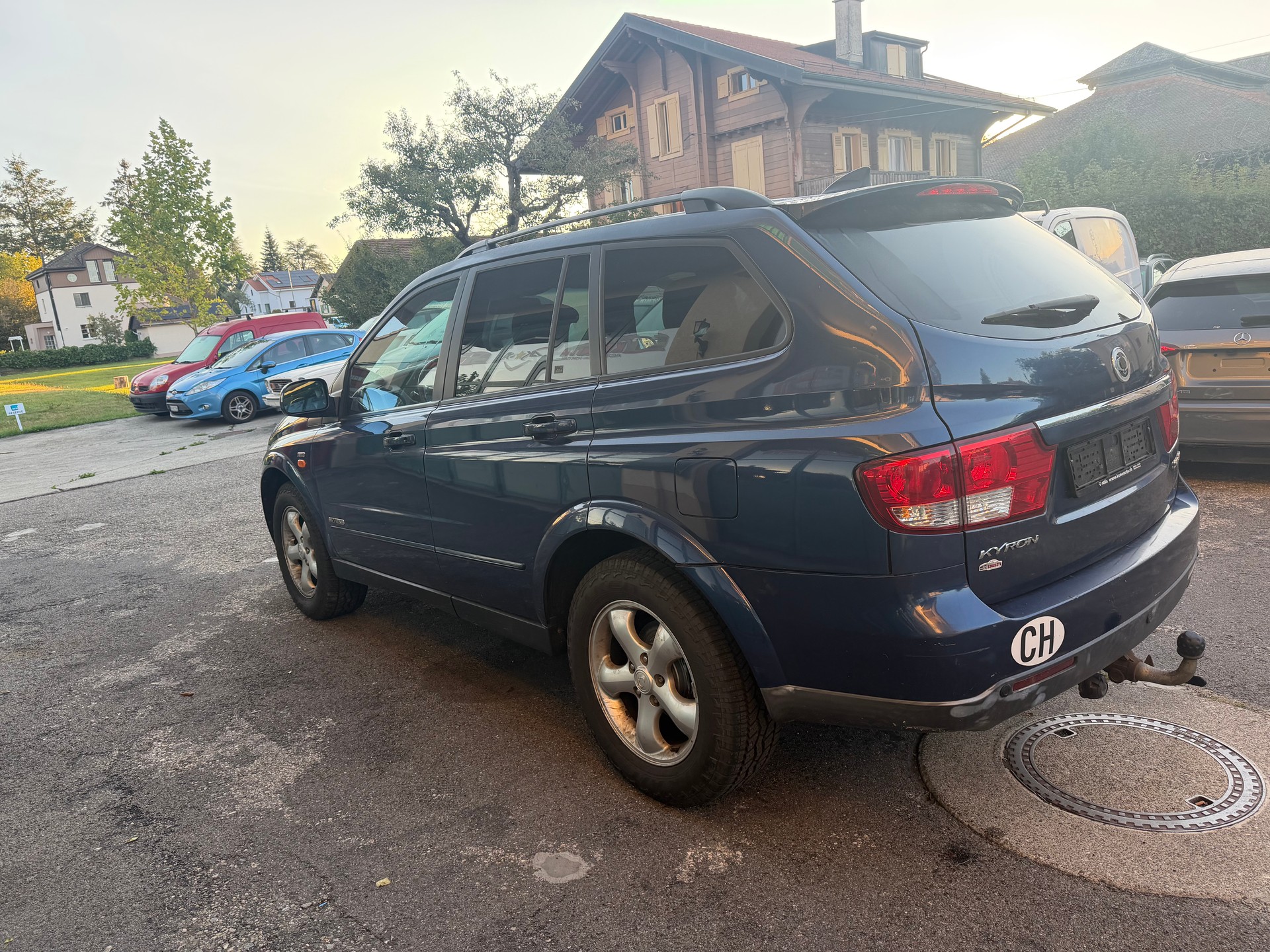 KGM-SsangYong KYRON-showroom-element-2