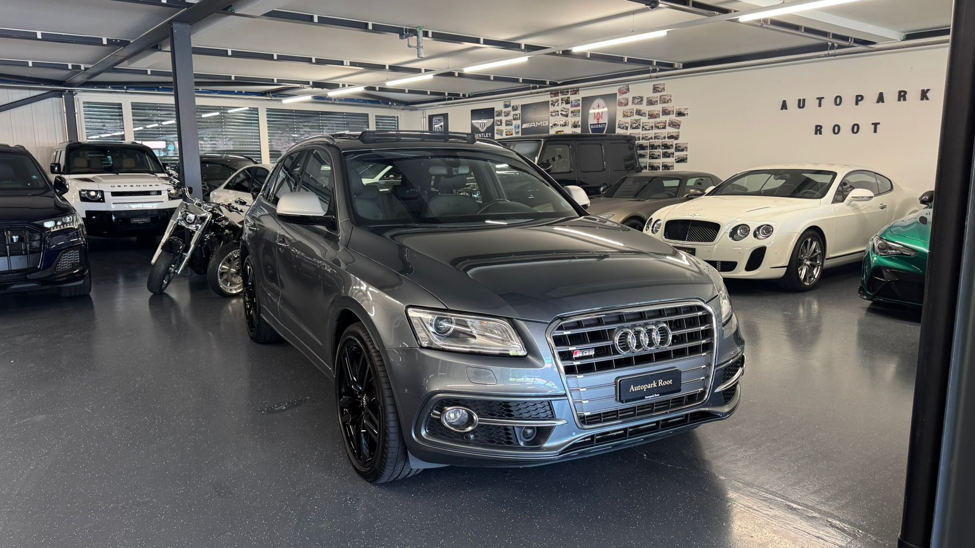 AUDI SQ5 3.0 TDI quattro tiptronic-showroom-element-2